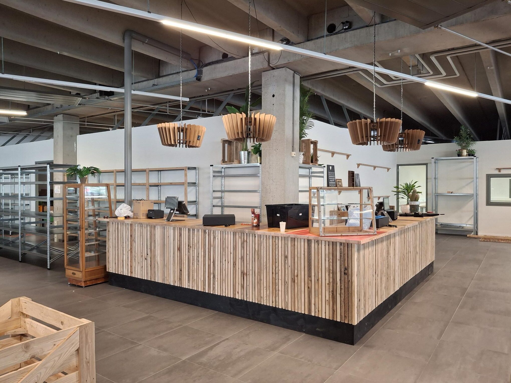 voorbereidingen opening winkel GoudGoed in volle gang